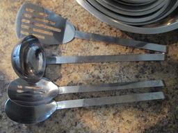 12 Stainless Steel Nesting Bowls and 4 Piece Utensil Set