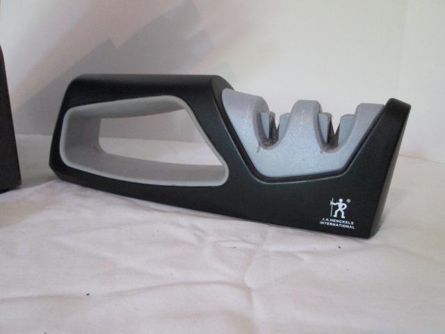 JA Henckels International Knife Set in Knife Block, Steak Knives, Bread Knife and