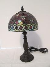 Tiffany Stained Glass Style Lamp with Lily Pad Design Base