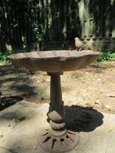 Cast Metal Shell Shape Bird Feeder/Bath with Bird Finial