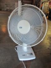 SMC 3 Speed Oscillating Fan