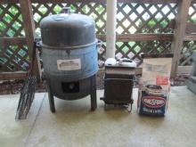 MasterBuilt Charcoal Smoker/Grill, Cast Metal Table Top Grill, Charcoal and