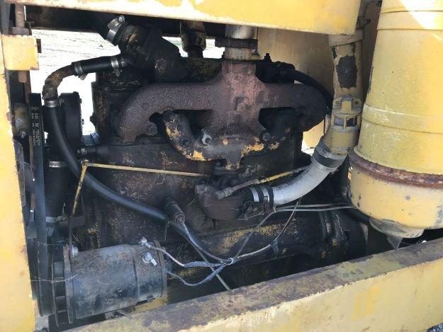 Allis-Chalmers grader