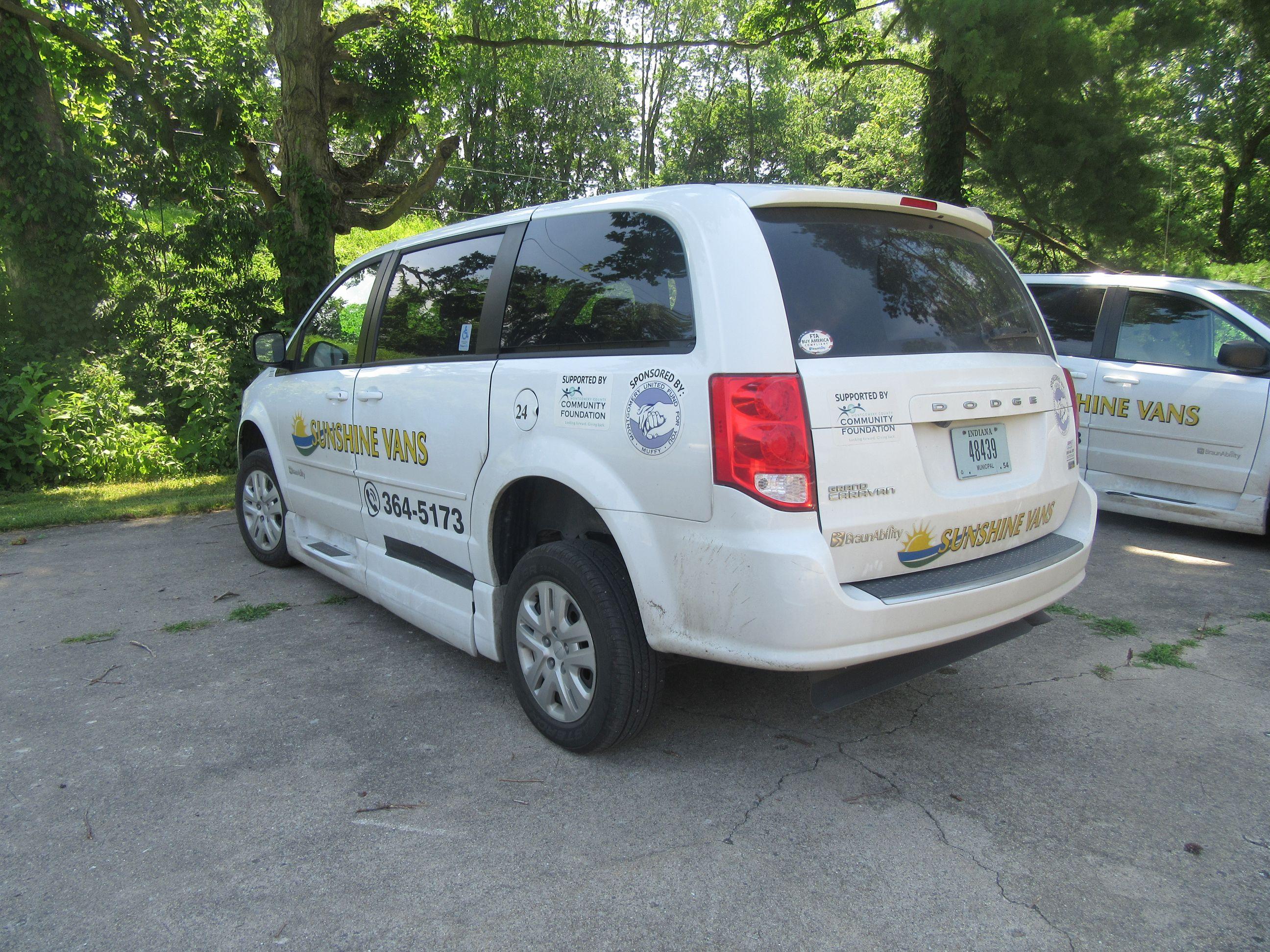 2017 DODGE CARAVAN BRAUN LIFT