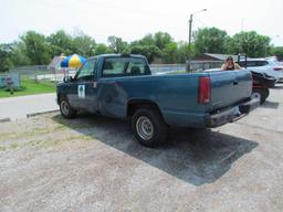 1998 GMC Sierra pickup truck