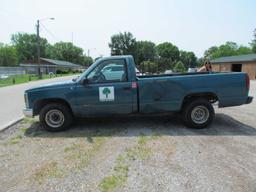 1998 GMC Sierra pickup truck