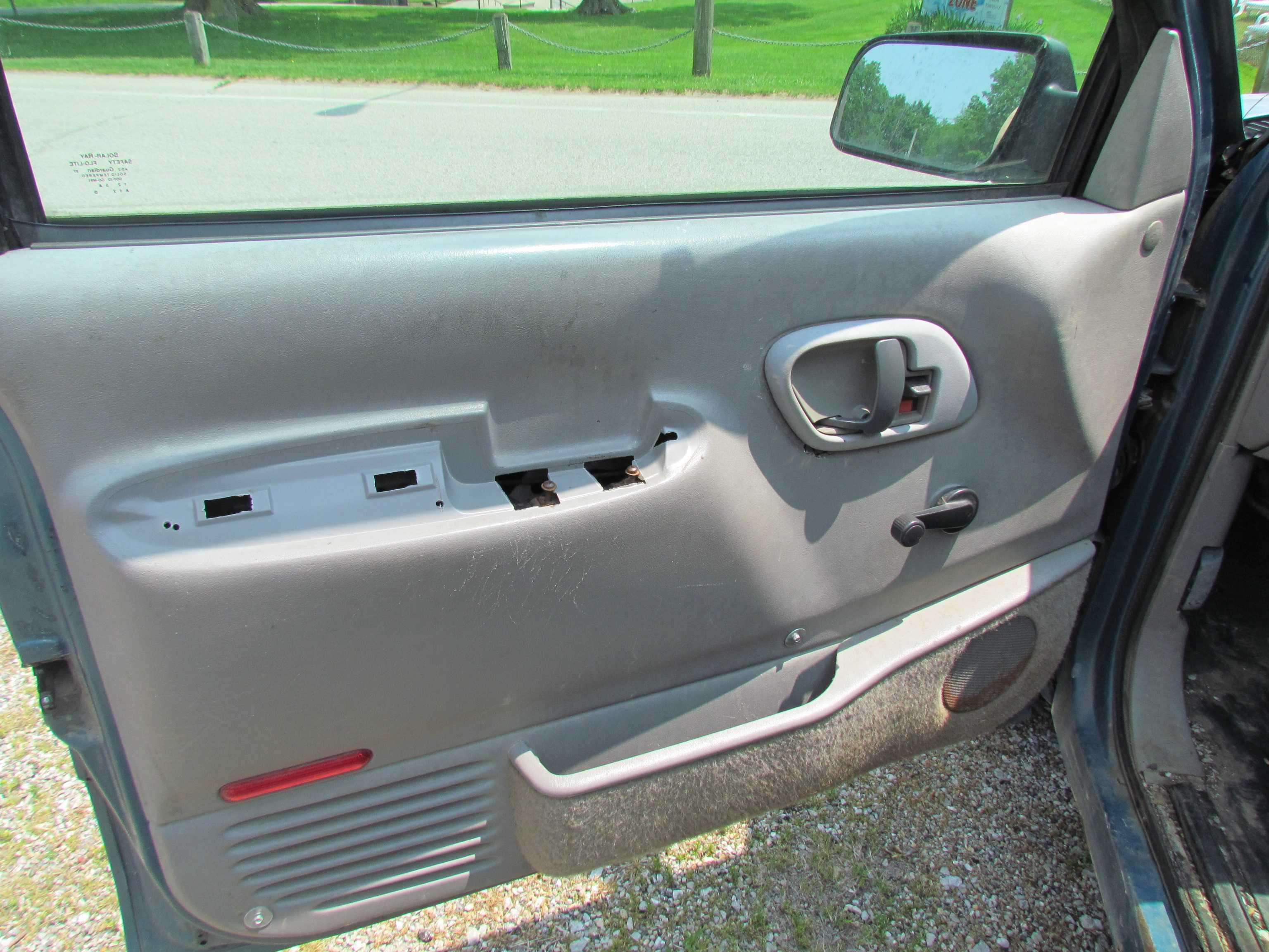 1998 GMC Sierra pickup truck
