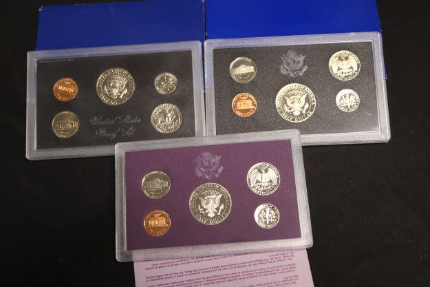 LOT OF 5 US MINT  PROOF SETS