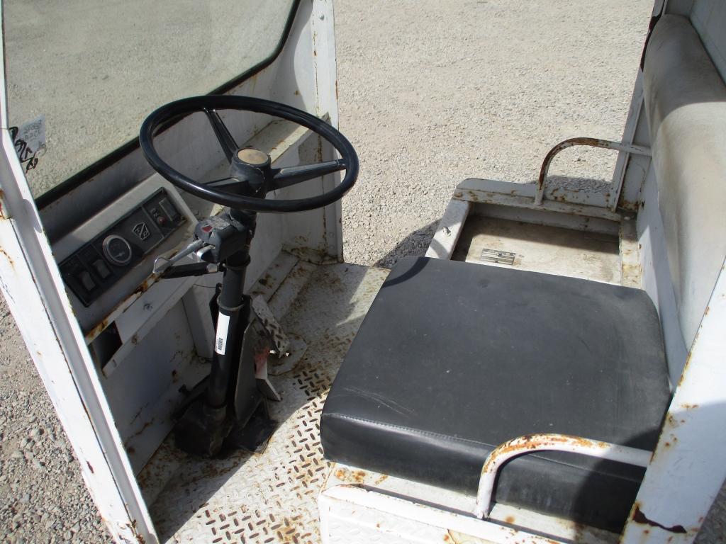 Taylor Dunn B6-10 Utility Cart,