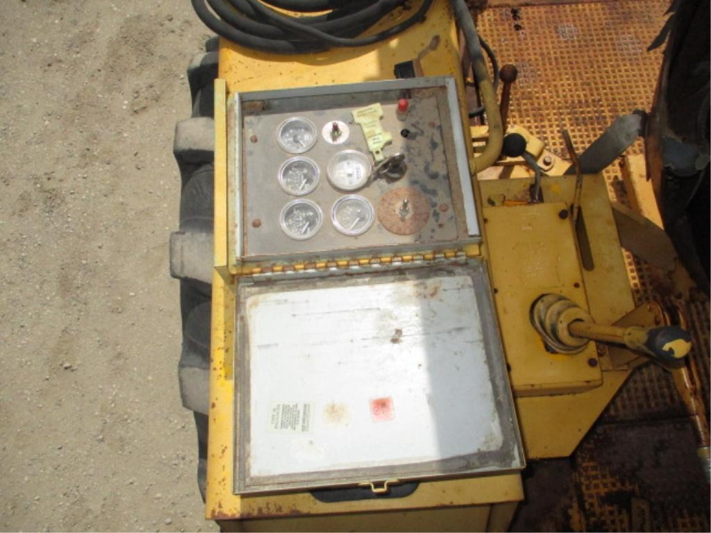 Ford FF211S Front Loader Tractor,
