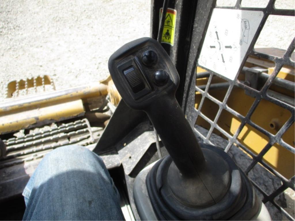Caterpillar 246C Skid Steer Loader,