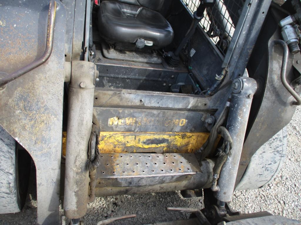 2011 New Holland L230 Skid Steer Loader,