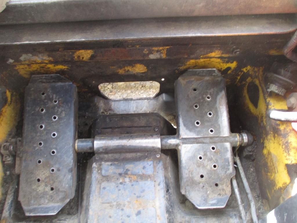 2011 New Holland L230 Skid Steer Loader,