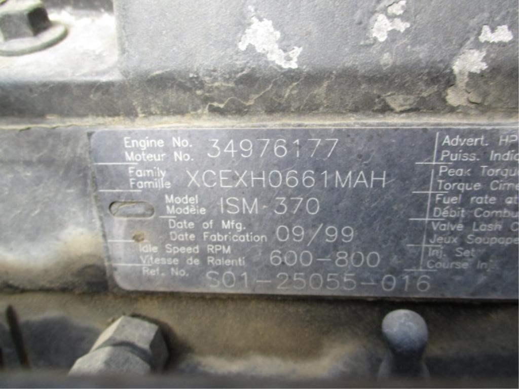 2000 Freightliner FLD120 T/A Truck Tractor,