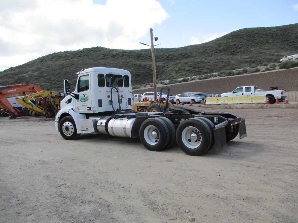 2015 Peterbilt 375 T/A Truck Tractor,
