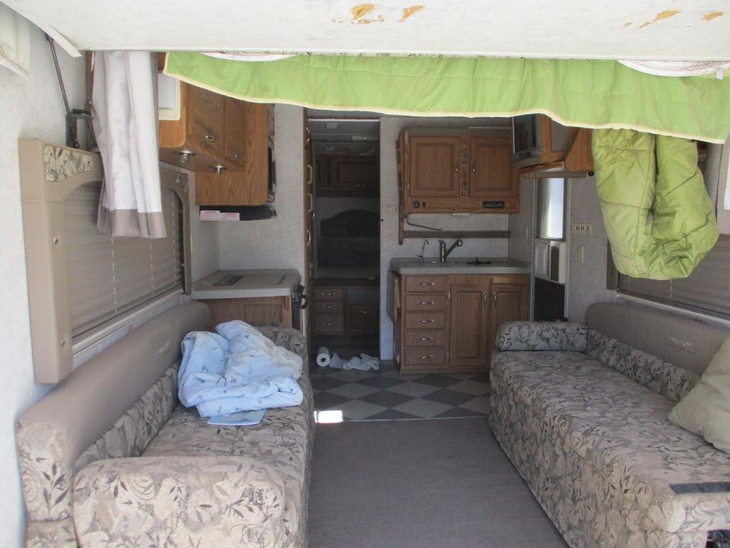 2006 Weekend Warrior T/A Toy Haul Travel Trailer,