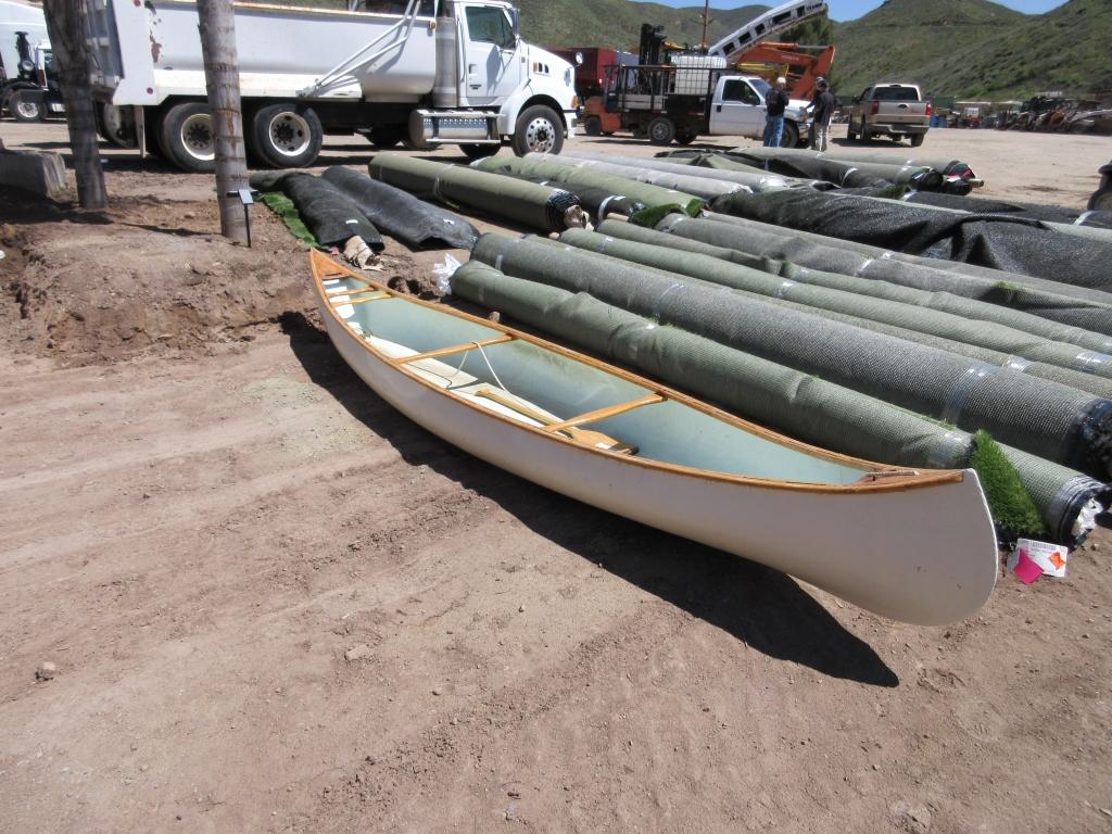 Lot Of 15' Wooden Canoe W/Paddles