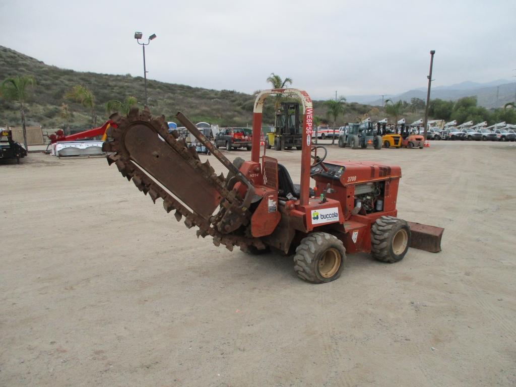 2001 Ditch Witch 3700DD Ride-On Trencher,