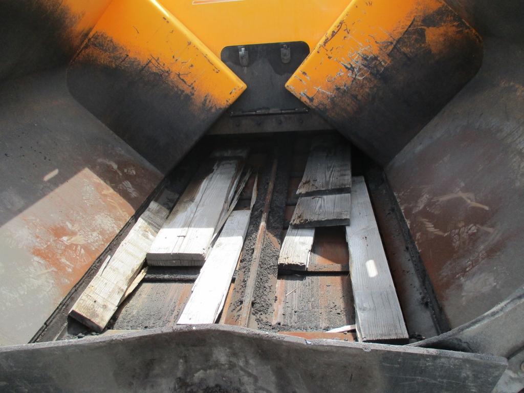 2012 Leeboy 8616 Crawler Asphalt Paver,