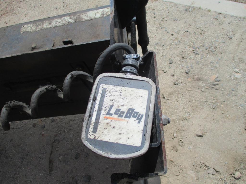 2012 Leeboy 8616 Crawler Asphalt Paver,