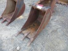 Central Fabricators 16" Backhoe Tooth Bucket,