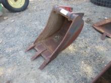 Central Fabricators 16" Backhoe Tooth Bucket,