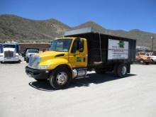 2014 International 4300 S/A Debris Dump Truck,