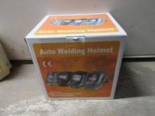 New Unused Auto Darking Welding Helmet