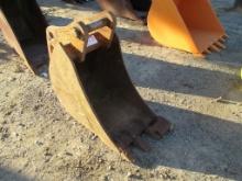 Lot Of 18" Backhoe Tooth Bucket,
