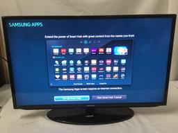 Samsung 40 inch TV Model UN40H5201AF. Includes remote. Tested, works.