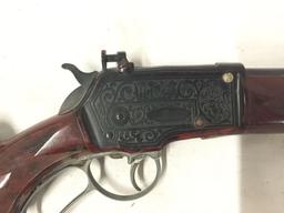 Collection of Roy Rogers memorabilia incl. 60's Marx Roy Rogers big game rifle cap gun & more!