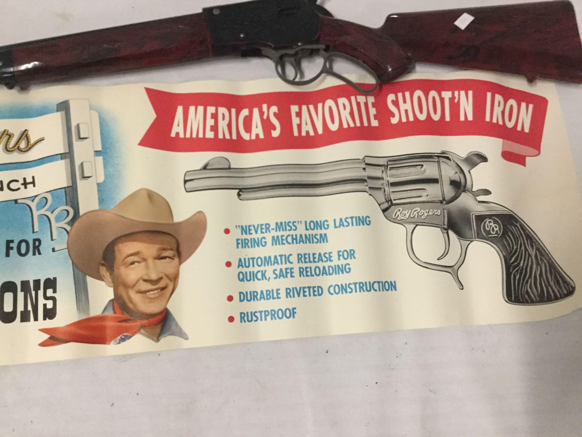 Collection of Roy Rogers memorabilia incl. 60's Marx Roy Rogers big game rifle cap gun & more!