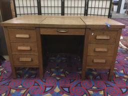 Antique 5 drawer tiger oak typewriter desk - no typewriter included