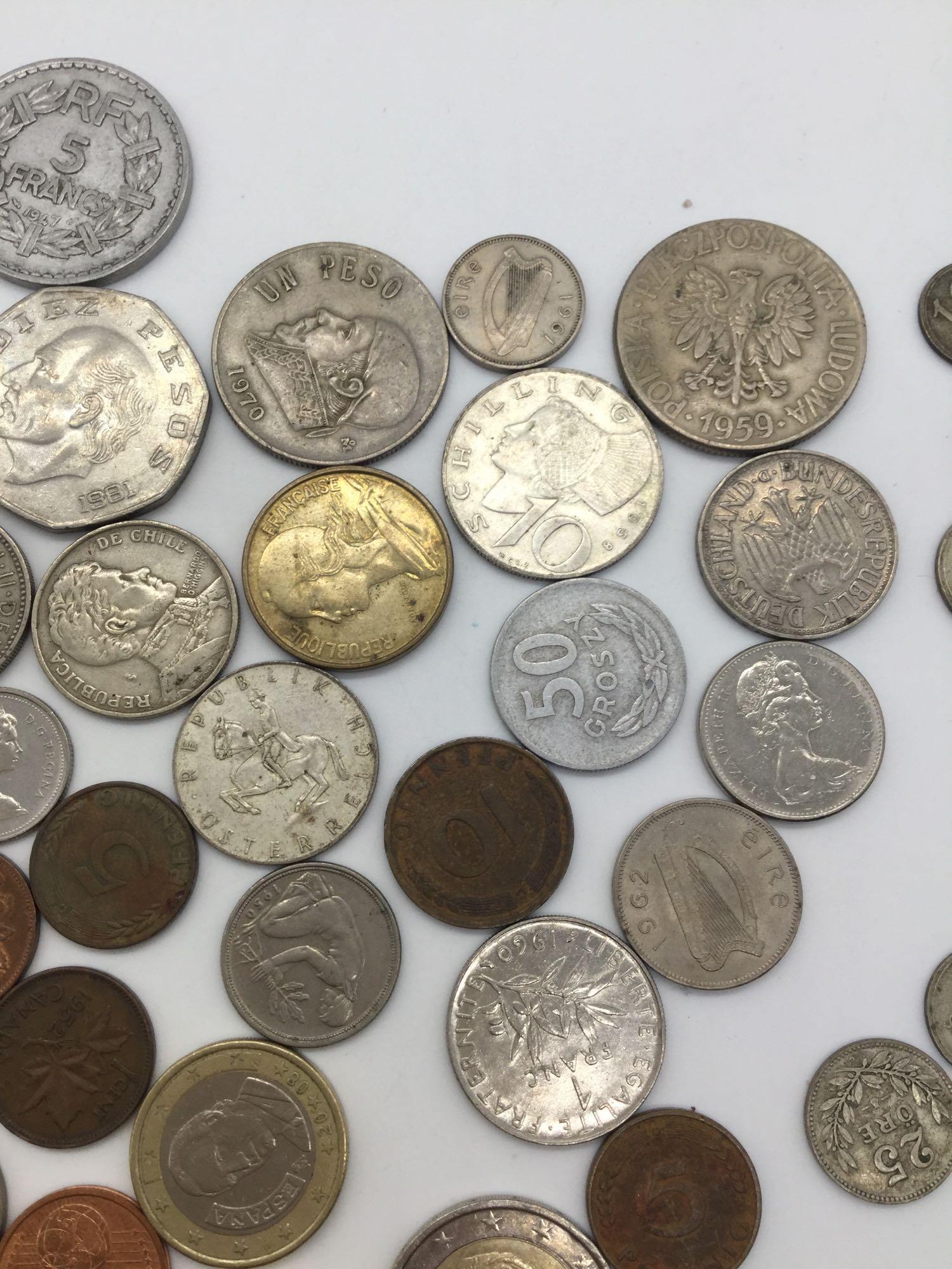 68 foreign coins ranging from 1938 to 2016 incl. 7 40% silver 10 & 25 ore Swedish coins + more