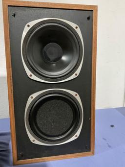 Pair of Tannoy T185 Speakers