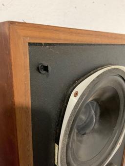 Pair of Tannoy T185 Speakers
