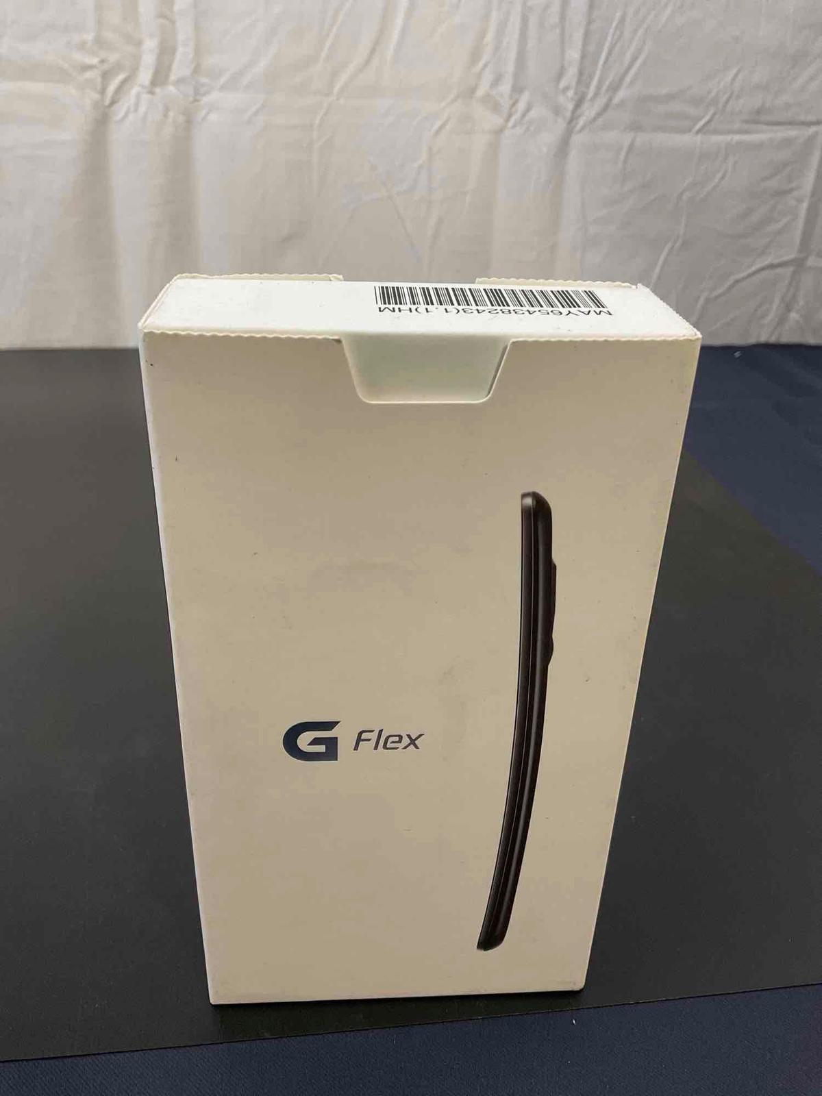 LG G Flex Smartphone