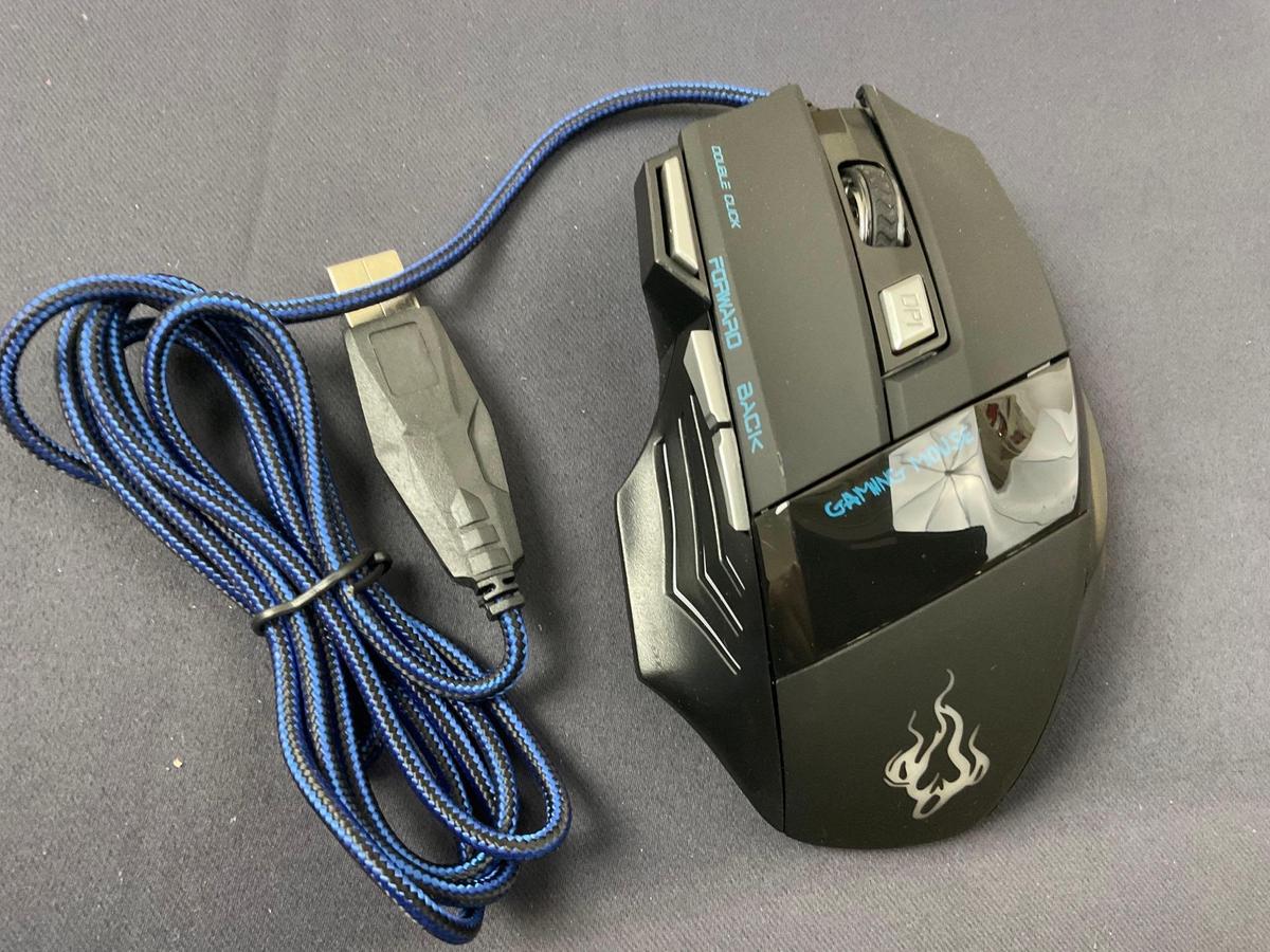 Unmarked Gaming Mouse