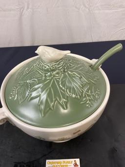 Portfolio by Pfaltzgraff Naturewood Pattern Soup Tureen