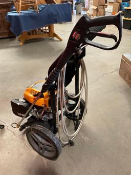 WORKFORCE 163 CC OHV pressure washer with attachments