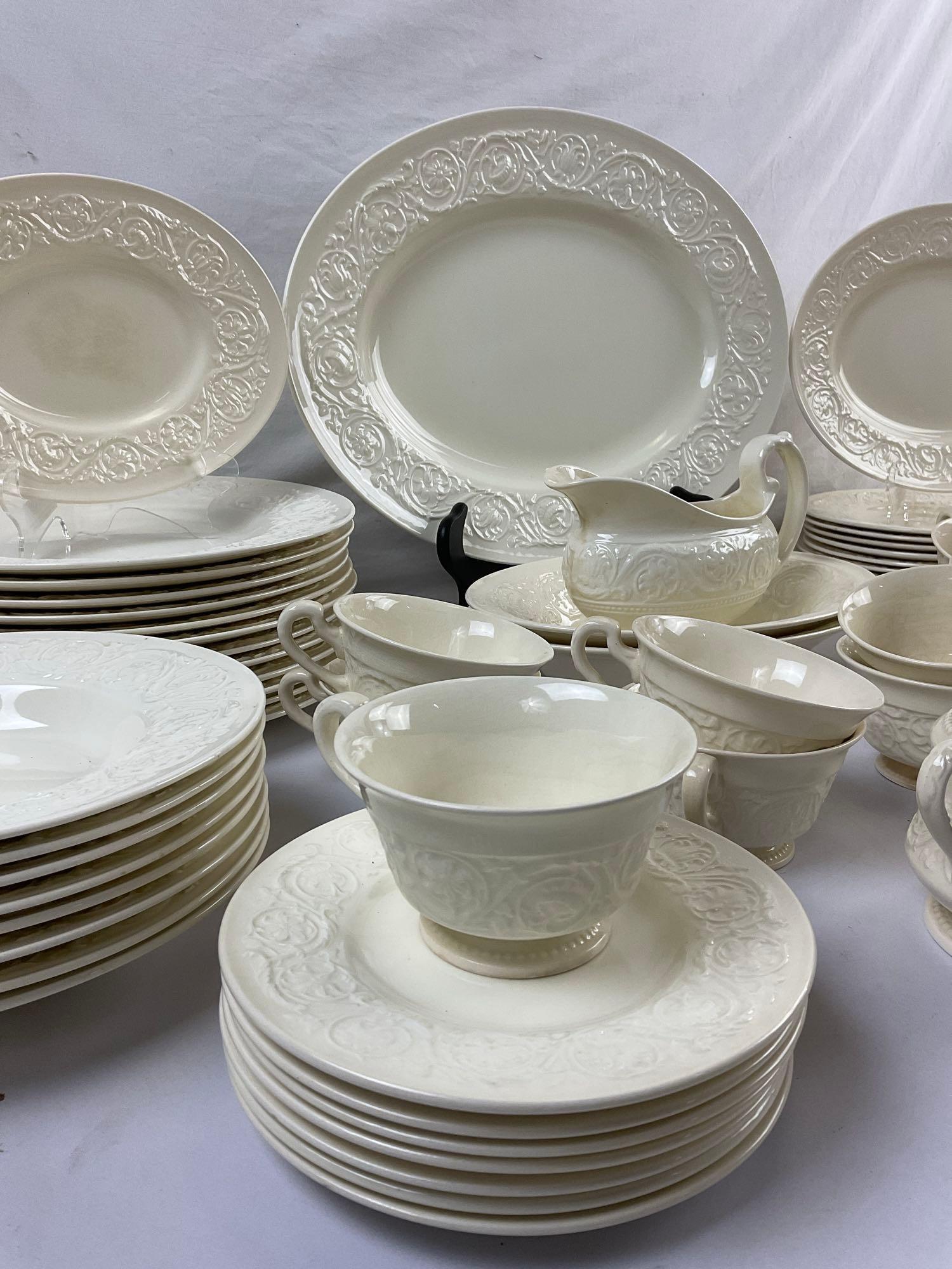 68 pcs Vintage Cream Wedgwood Patrician Bone China Dinner Set w/ Passionflower Detail. See pics.