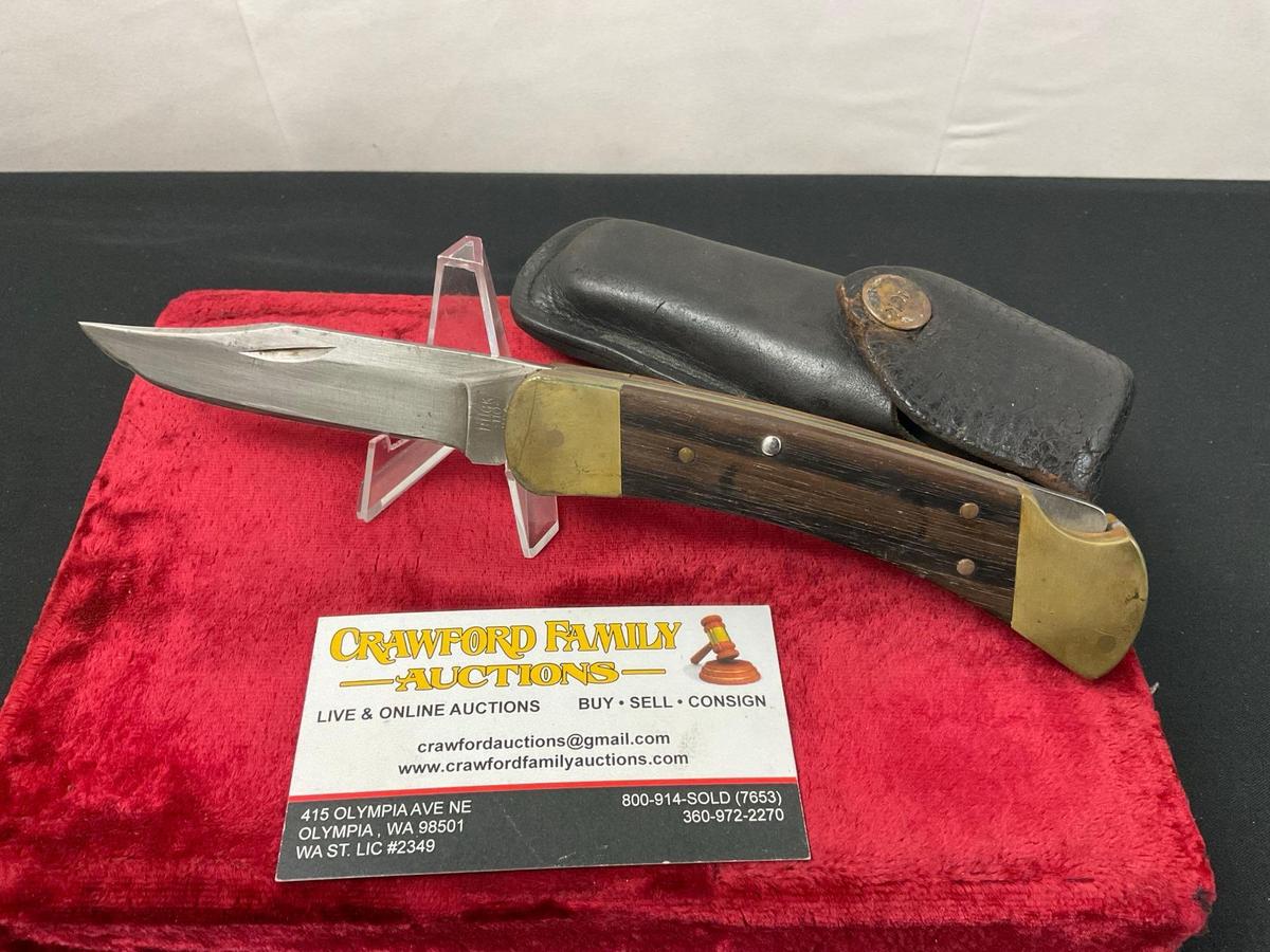 Vintage Classic Buck 110 Hunter Knife, Brass Bolsters and Wooden Handle