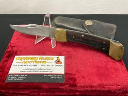 Vintage Classic Buck 110 Hunter Knife, Brass Bolsters and Wooden Handle