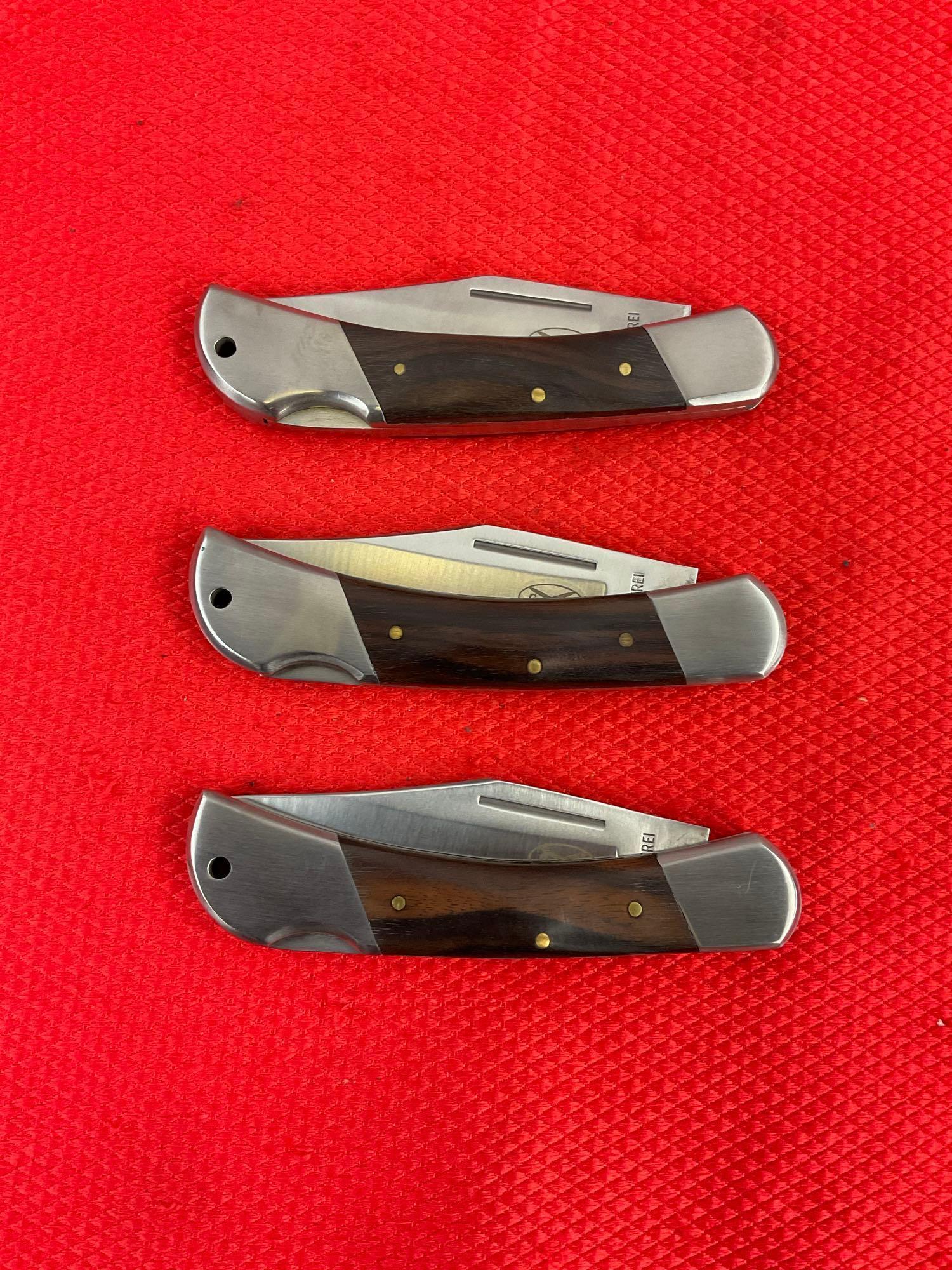 3 pcs Modern GW 3" Rostfrei Steel Folding Blade Pocket Knives Model GW10-425BPW. See pics.