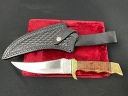 Unique Bear Hunter Skinning Knife w/ Turquoise inlaid Brass & Wood Handle & Leather Sheath