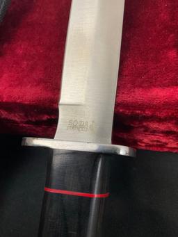 Boda Stainless Steel Large Hunting Knife w/ Nylon Sheath