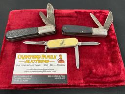 Trio of Barlow Folder Knives, 2x Mini Trapper Knives by Camco & Ideal 1x Engraved Handled Multi t...