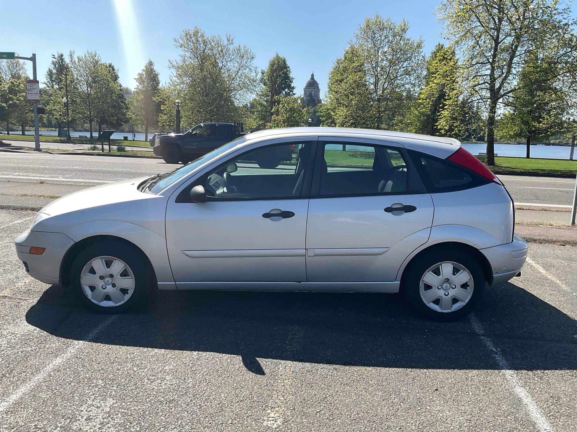 2006 Ford Focus ZX5-S 4 door Hatchback, 2 L I4 F DOCH Automatic, Front wheel drive 79884 Miles