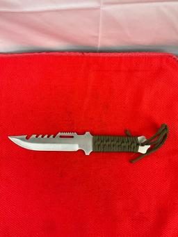 6 pcs Steel 5.5" Fixed Blade Hunting Knives in Army Green Nylon Sheathes. No Hallmarks. See pics.