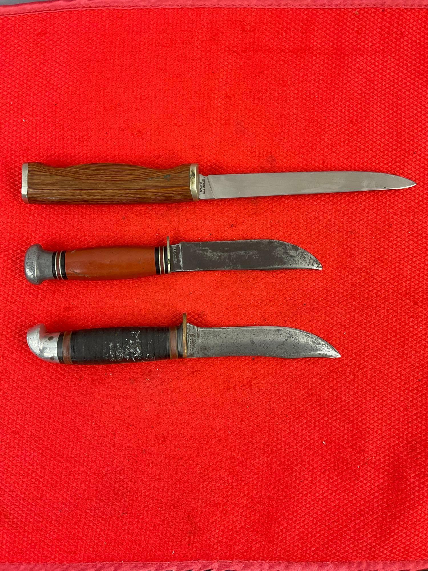 3 pcs Vintage Steel Fixed Blade Hunting Knives w/ Sheathes. 2x Remington, 1x Sharp DF 60. See pics.